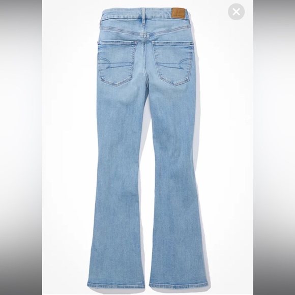 NWT - AE Next Level Curvy Super High-Waisted Flare Jean - size 16 SHORT - Picture 3 of 7